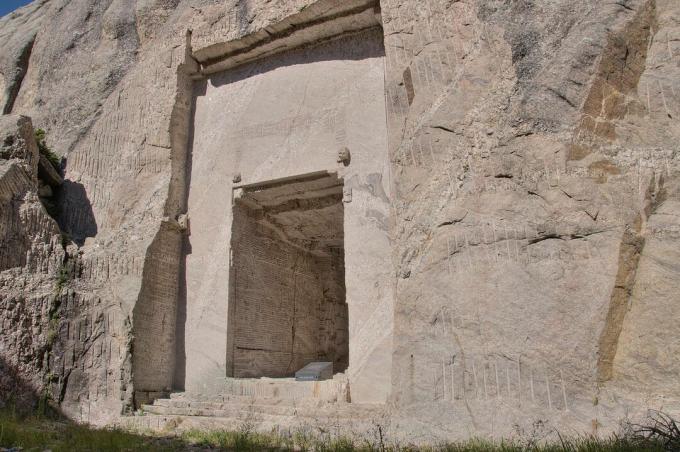 Inngangen til Hall of Records på Mount Rushmore.