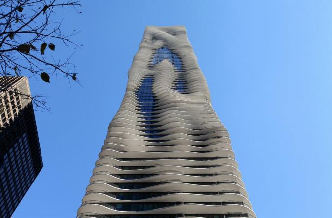 Arkitekt Jeanne Gangs The Aqua i Lakeshore East Condominiums, i Chicago, Illinois i 2013