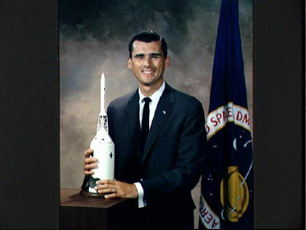 Portrett av astronaut Roger B. Chaffee