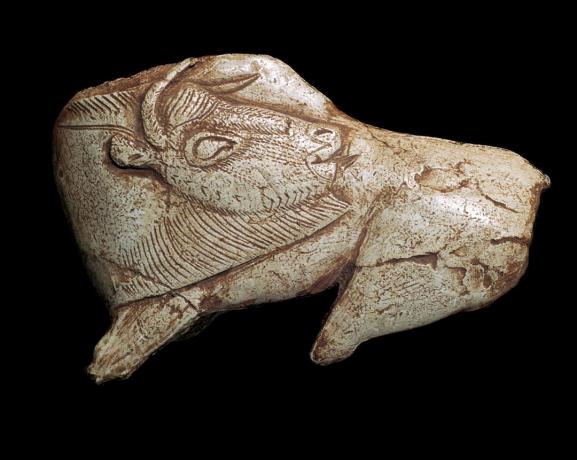 Atlatl Spear Thrower, Carved as a Bison, La Madeleine, Dordogne Valley, Frankrike, ca 15 000 BP