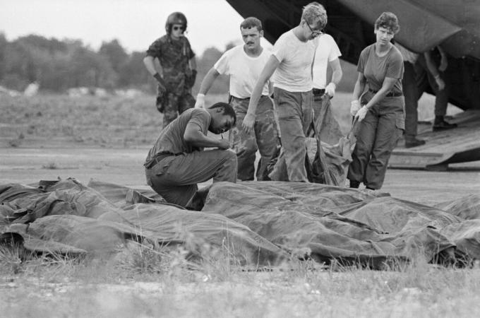 Folk som fjerner organer i selvmord fra Jonestown