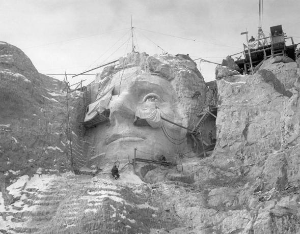 Carving Thomas Jefferson på Mount Rushmore