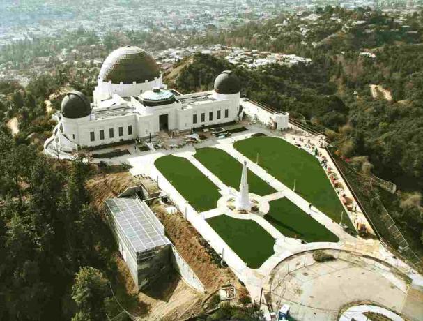 Griffith Observatory fra luften.