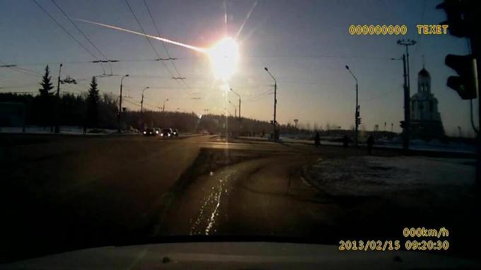 Chelyabinsk meteor sett fra en strek kam.