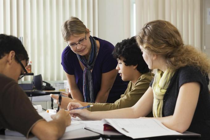 Forskere oppfordrer til å få studenter til å snakke om feil og vanskeligheter ..