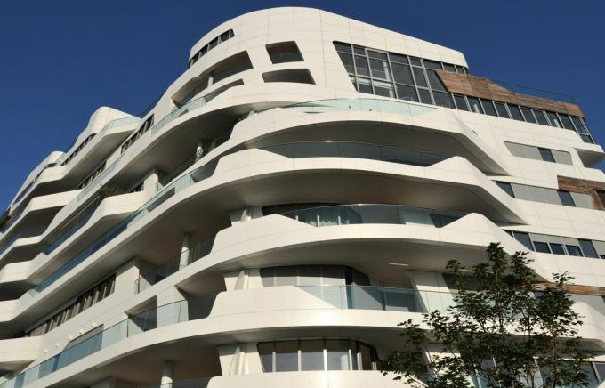 Buet leilighetsbygg designet av Zaha Hadid i Milano, Italia