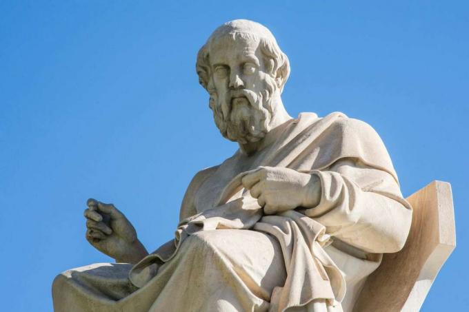 statue av Platon i Athen