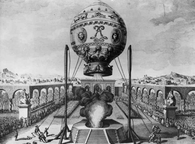 Oppstigningen av varmluftsballongen designet av Joseph Michel Montgolfier