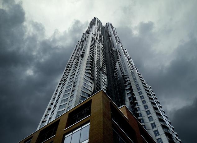 Public School 397 under New York av Gehry i 2011, nedre Manahattan i New York City